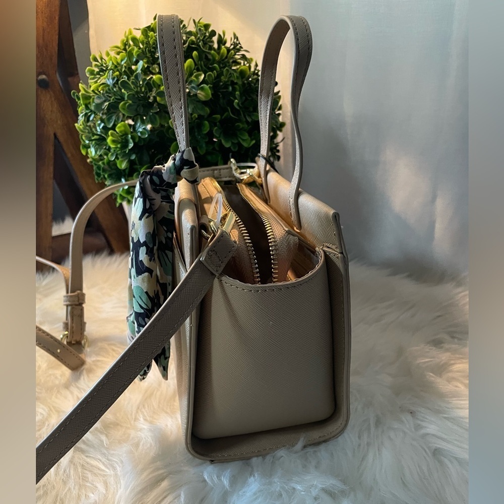 Steven Madden woman's handbag/crossbody color beige NEW - Picture 4 of 9